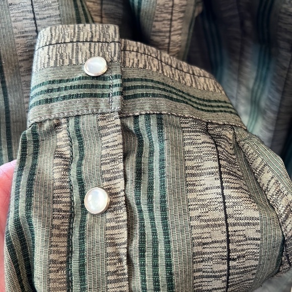 Scorpio Pearl Snap Front Striped Shirt XL Flap Pockets Made in USA M - Picture 6 of 10